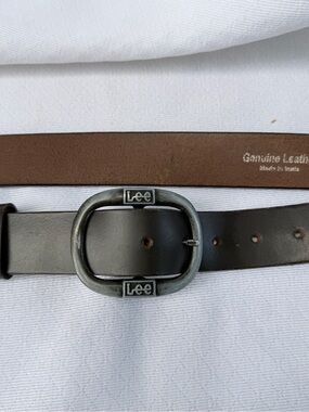 Lee Men's Black Leather Belt with Oval Brushed Silver Buckle fits waist 41”-49”